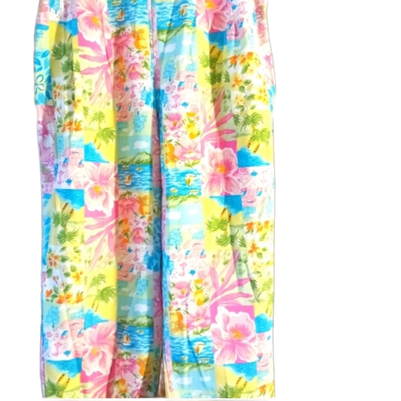 Briggs Petite Floral Capris Pants - Picture 2 of 4